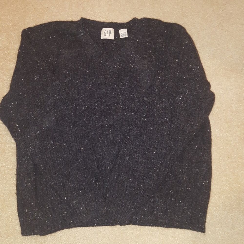 Gap V-neck Sweater